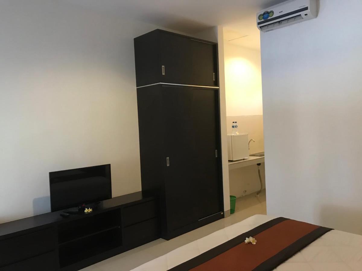 The Celuk Homestay Jimbaran Dış mekan fotoğraf
